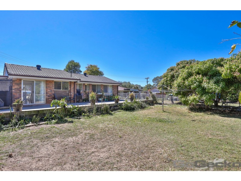 4 Barossa Street, Kingston QLD 4114