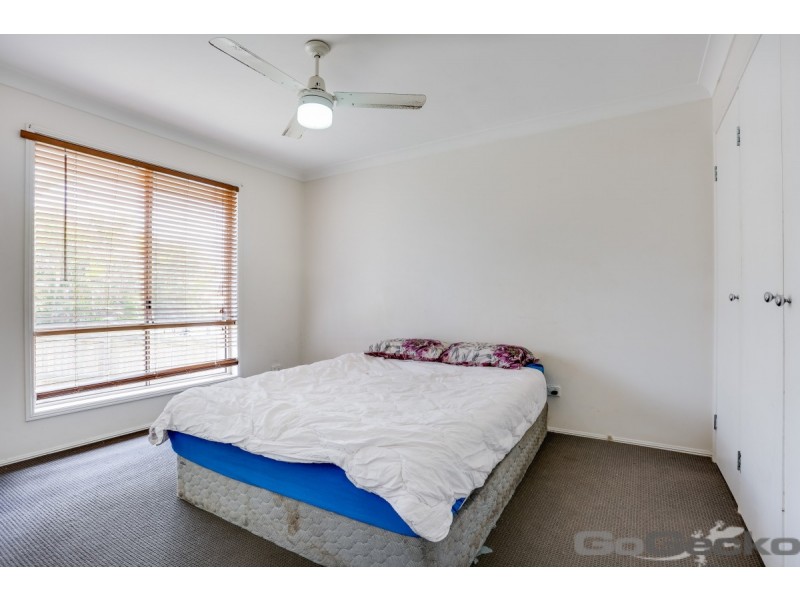 29 Tregana Circuit, Edens Landing QLD 4207