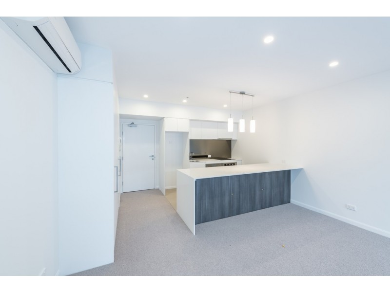 21107/300 Old Cleveland Road, Coorparoo QLD 4151