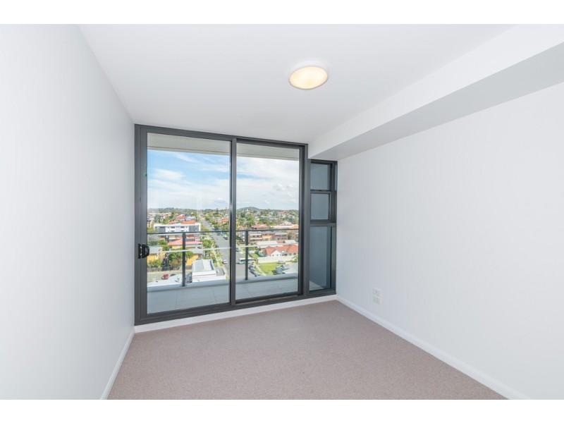 21107/300 Old Cleveland Road, Coorparoo QLD 4151