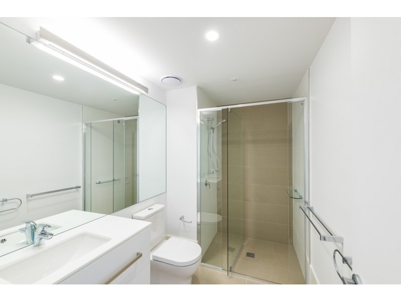 21107/300 Old Cleveland Road, Coorparoo QLD 4151