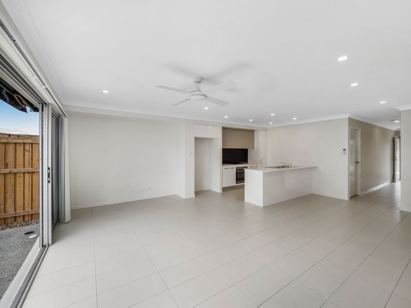 DD/32 Warrill Street, Redbank Plains QLD 4301