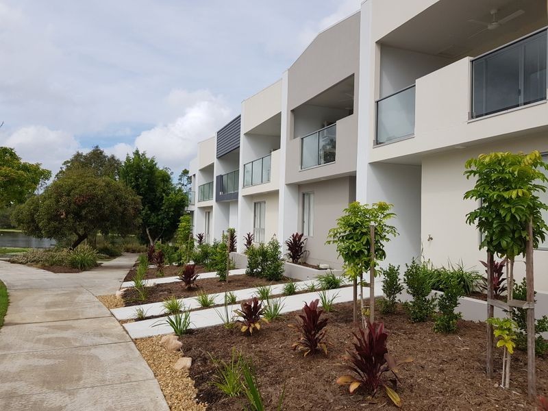 84A The Promenade, Springfield Lakes QLD 4300