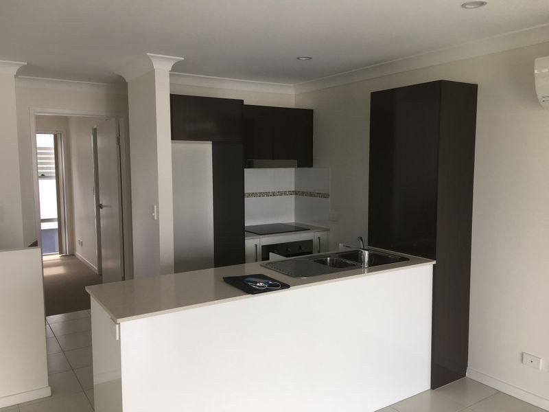 84B The Promenade, Springfield Lakes QLD 4300