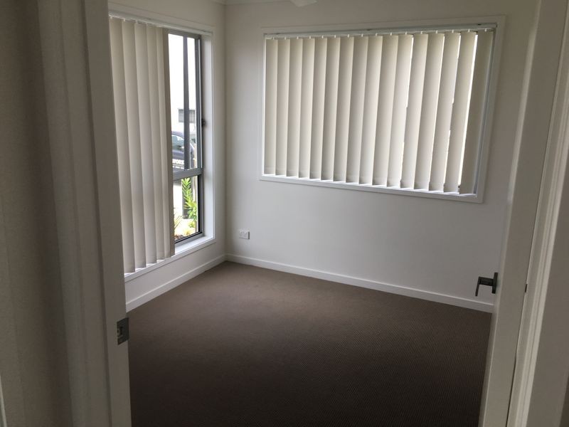 84B The Promenade, Springfield Lakes QLD 4300