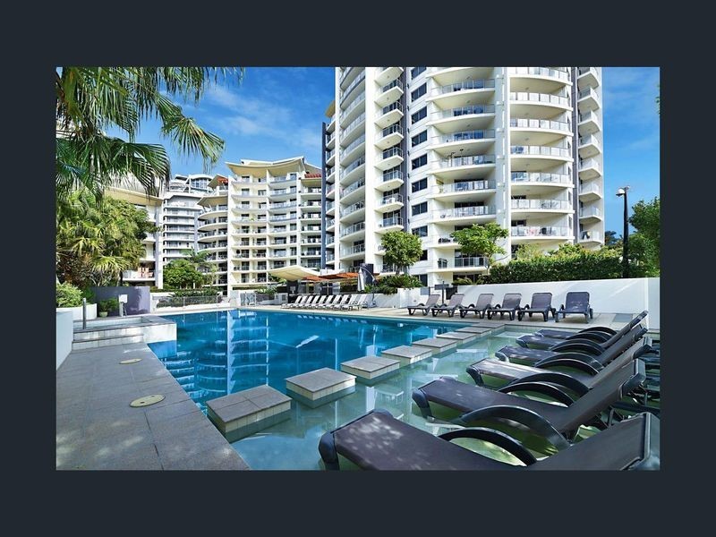 21 Cypress Avenue, Surfers Paradise QLD 4217