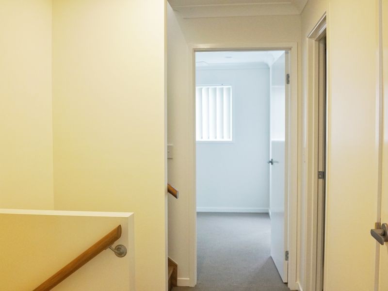 84 The Promenade, Springfield Lakes QLD 4300