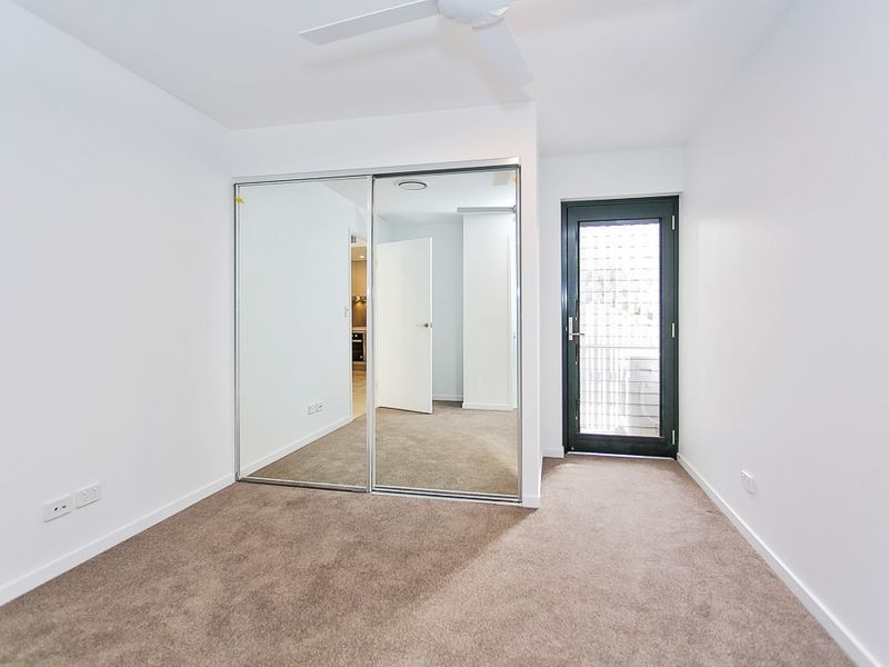 11 Andrews Street, Southport QLD 4215