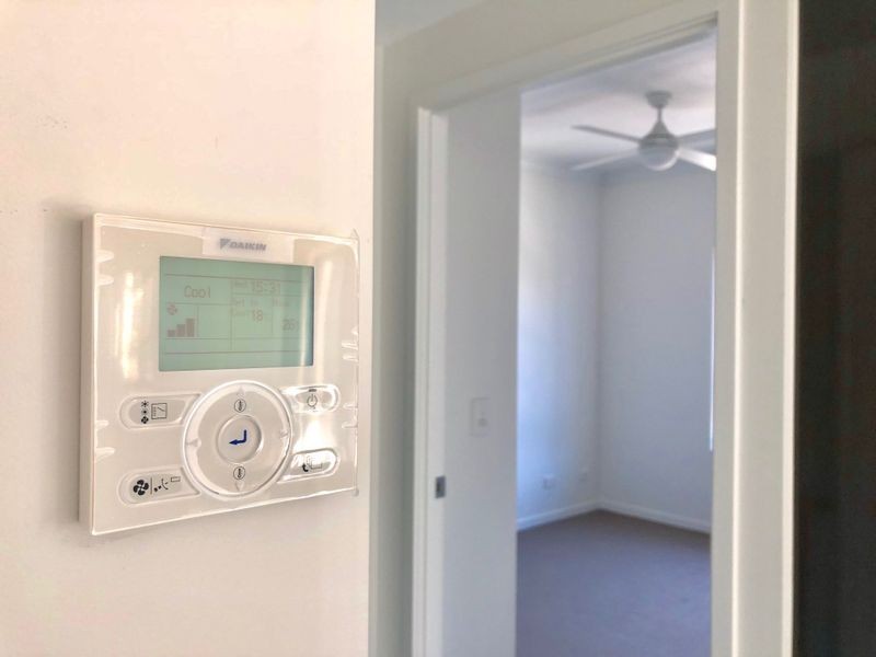 84E The Promenade, Springfield Lakes QLD 4300