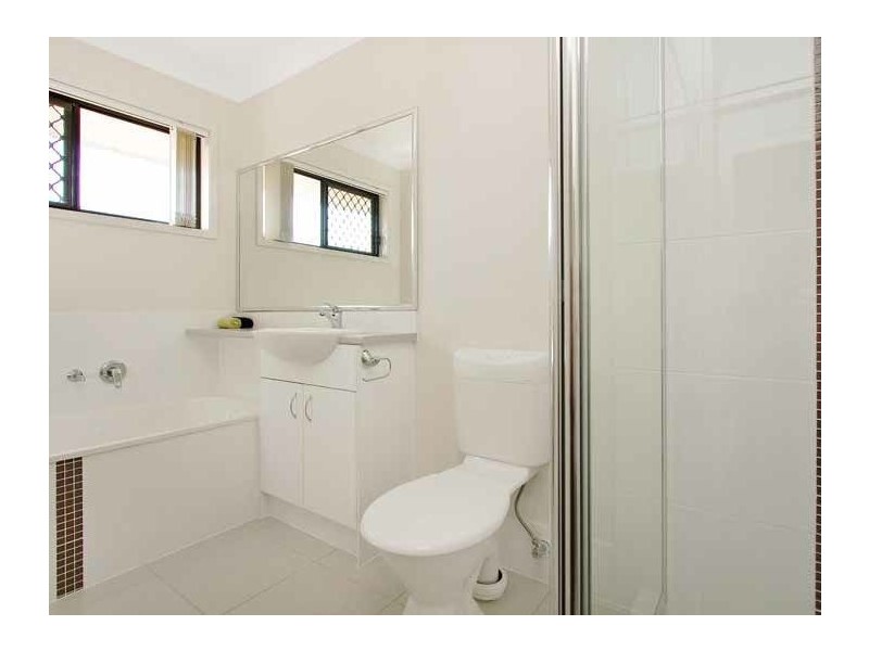 8 Milan Street, Forest Lake QLD 4078