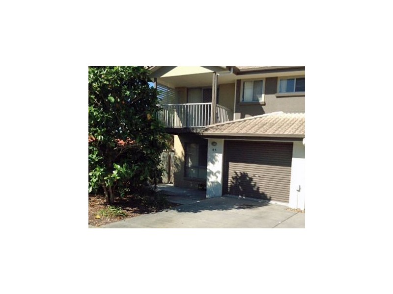 2-8 Meadowbrook Drive, Meadowbrook QLD 4131