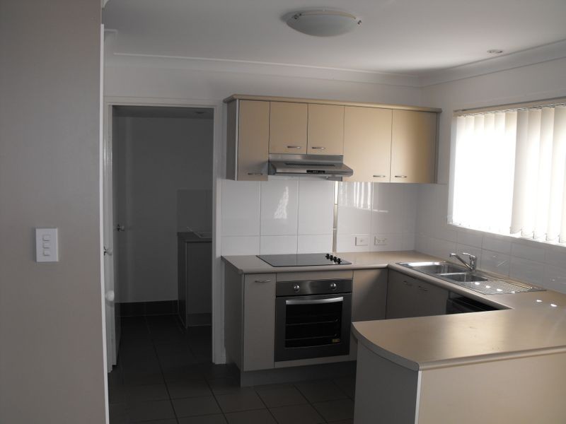 2-8 Meadowbrook Drive, Meadowbrook QLD 4131