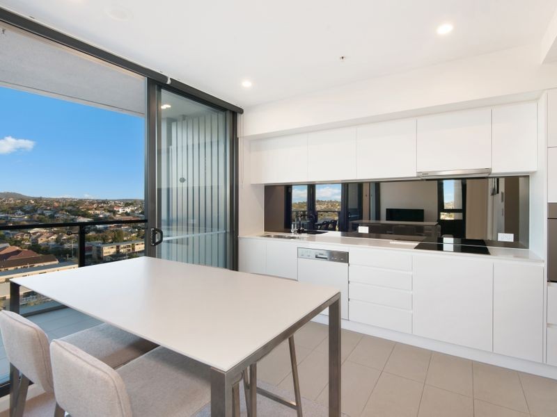 31305/300 OLD CLEVELAND ROAD, Coorparoo QLD 4151