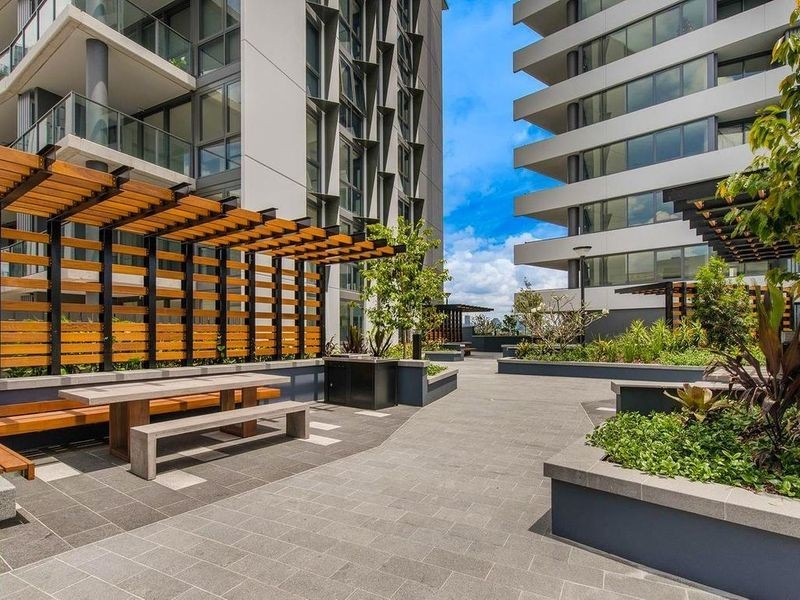 31305/300 OLD CLEVELAND ROAD, Coorparoo QLD 4151