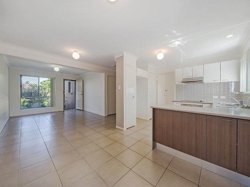 06/16 BLUEBIRD AVENUE, Ellen Grove QLD 4078