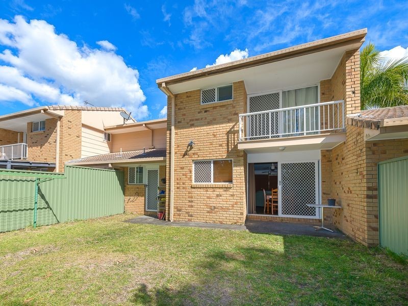 96/97 EDMUND RICE DRIVE, Southport QLD 4215