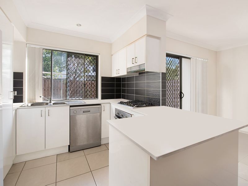 42/10 YUGUMBIR STREET, Richlands QLD 4077