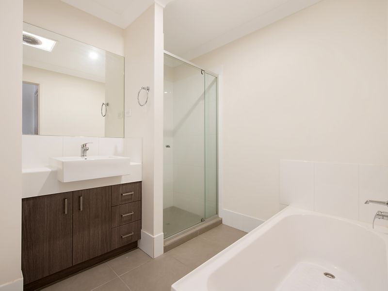 42/10 YUGUMBIR STREET, Richlands QLD 4077