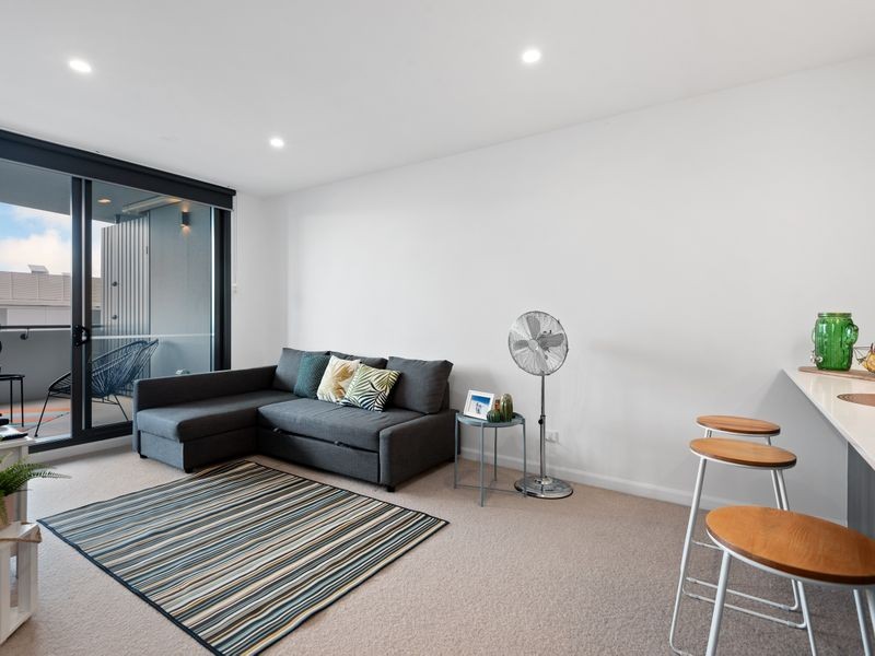 10608/300 Old Cleveland Road, Coorparoo QLD 4151