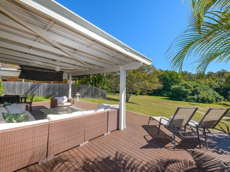 18/33 Edmund Rice Drive, Southport QLD 4215