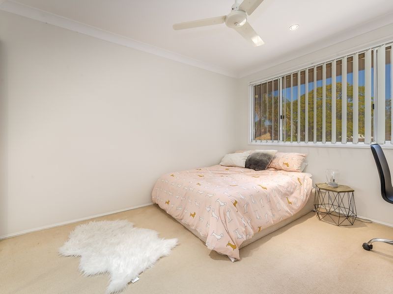 18/33 Edmund Rice Drive, Southport QLD 4215