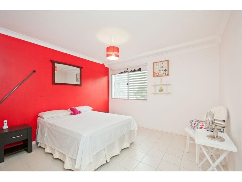 11/8 Belgrave road, Indooroopilly QLD 4068