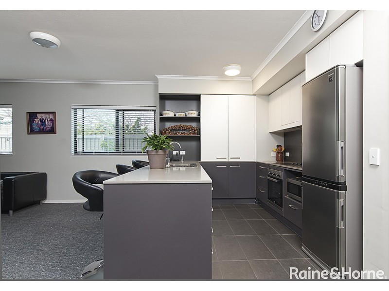 2/8 Sayers Street, Stafford QLD 4053
