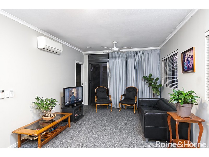 2/8 Sayers Street, Stafford QLD 4053