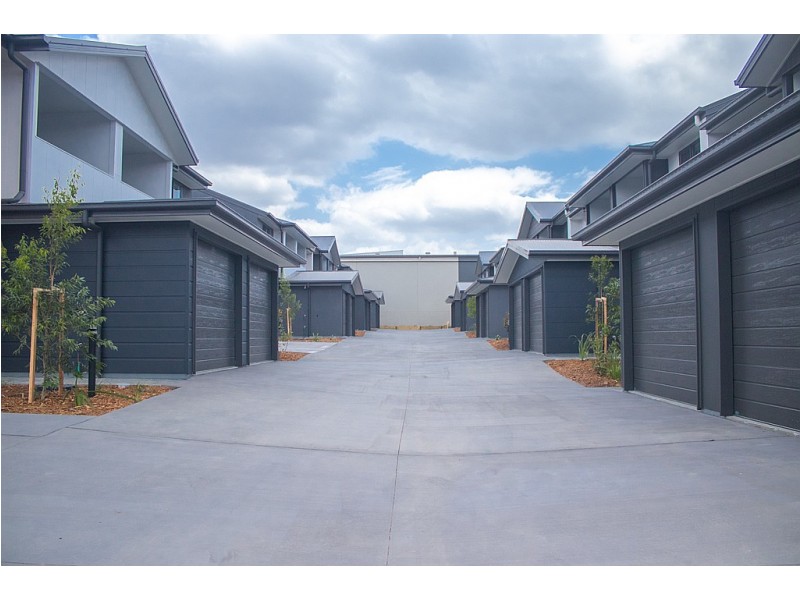 1-24 Cnr Howe St and Highlands St, Yarrabilba QLD 4207