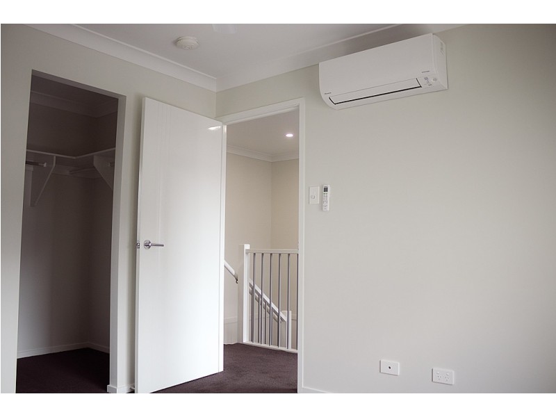 1-24 Cnr Howe St and Highlands St, Yarrabilba QLD 4207