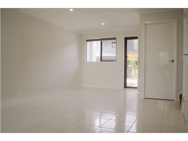 1-24 Cnr Howe St and Highlands St, Yarrabilba QLD 4207