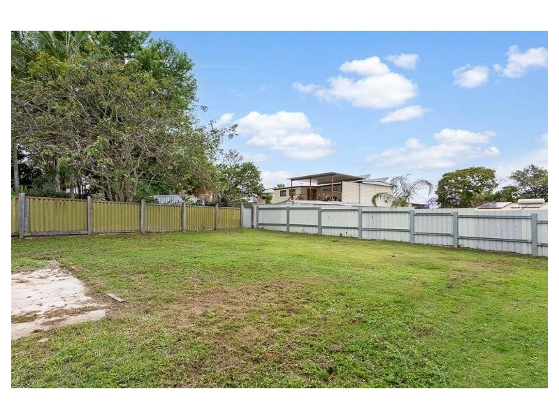 16 Blackbutt Street, Crestmead QLD 4132