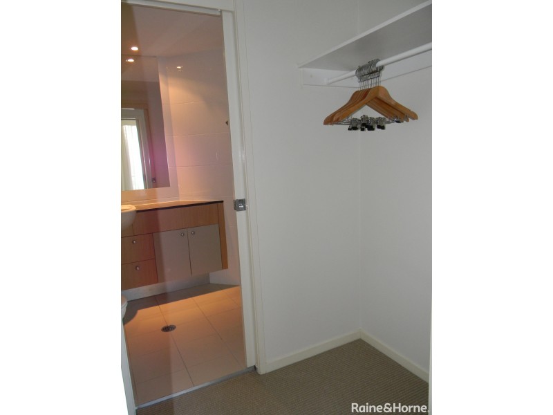 54/21 CYPRESS AVENUE, Surfers Paradise QLD 4217