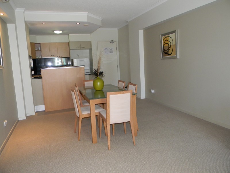 54/21 CYPRESS AVENUE, Surfers Paradise QLD 4217