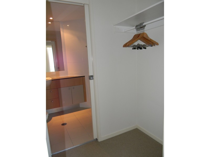 54/21 CYPRESS AVENUE, Surfers Paradise QLD 4217