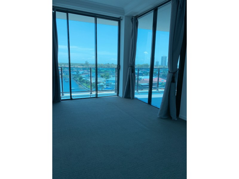 1504/5 Harbourside Court, Biggera Waters QLD 4216