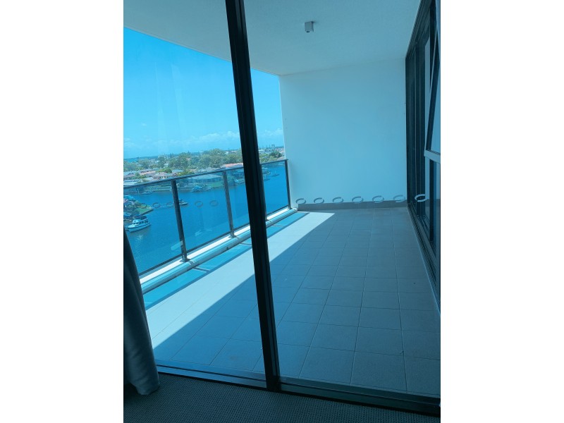 1504/5 Harbourside Court, Biggera Waters QLD 4216