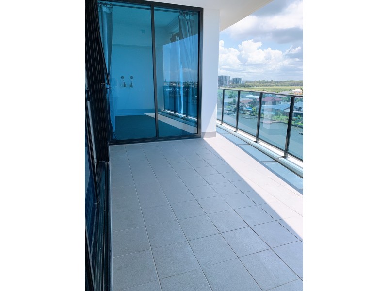 1504/5 Harbourside Court, Biggera Waters QLD 4216