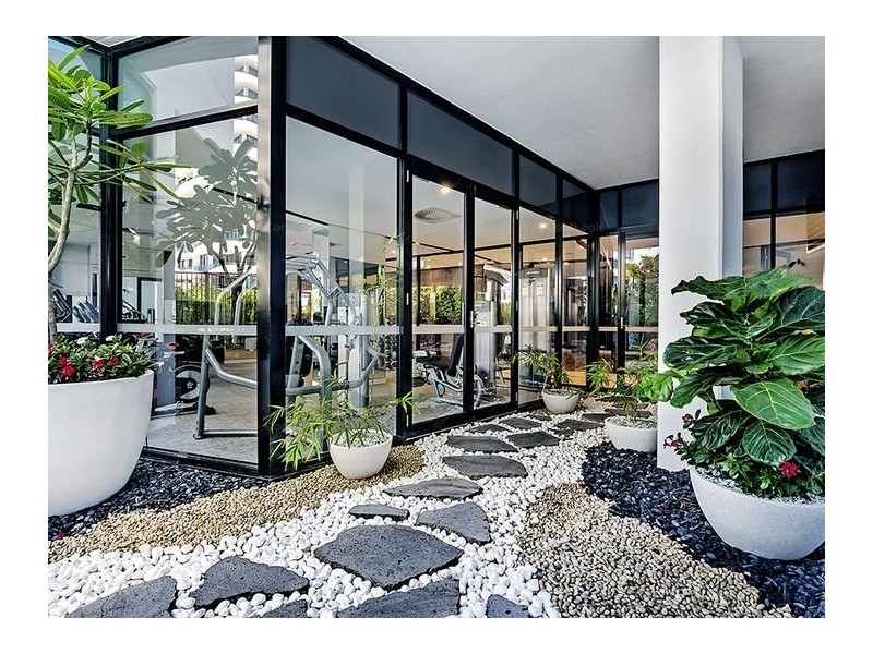 1504/5 Harbourside Court, Biggera Waters QLD 4216