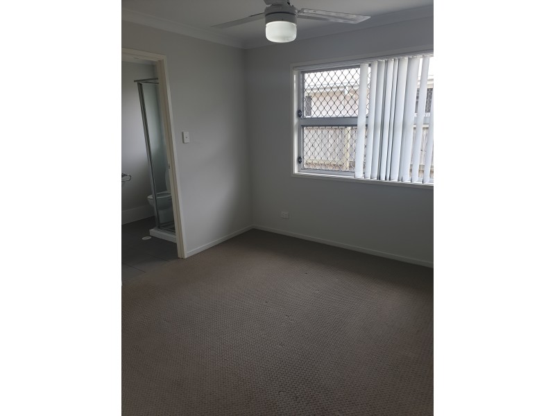1/57 Fern Pde, Griffin QLD 4503