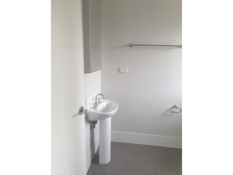 1/57 Fern Pde, Griffin QLD 4503