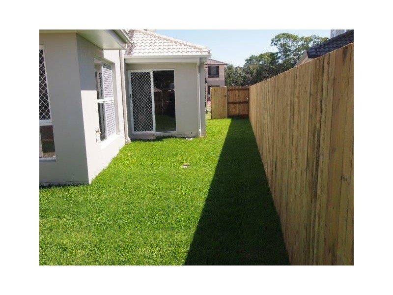 2/38 Apple Circuit, Griffin QLD 4503