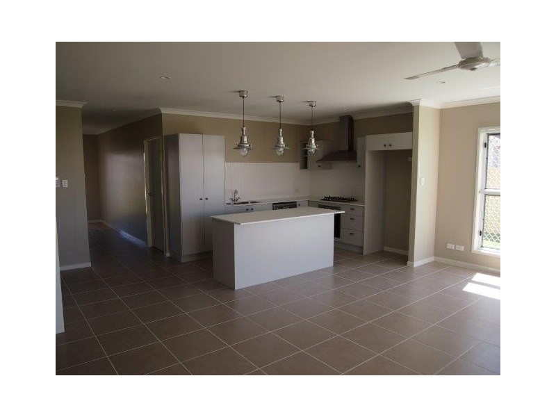 2/38 Apple Circuit, Griffin QLD 4503