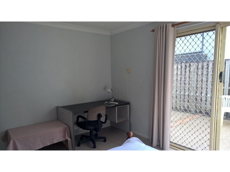 2/21 Campbell street, Toowong QLD 4066