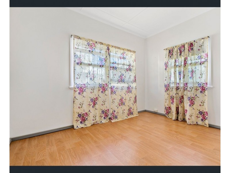 73 Perth Street, Camp Hill QLD 4152