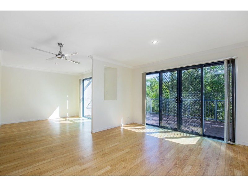 62 Franklin Drive, Mudgeeraba QLD 4213