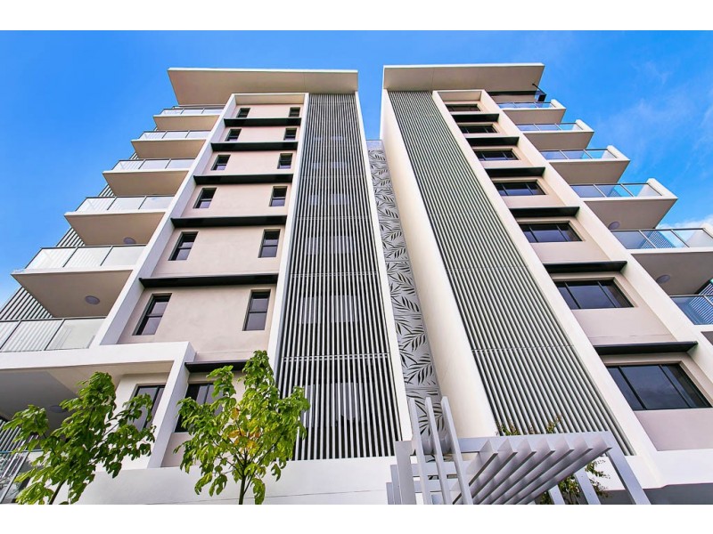 008/11 Andrews St, Southport QLD 4215