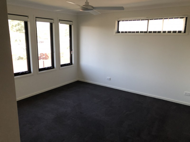 10/430 Gainsborough Drive, Pimpama QLD 4209