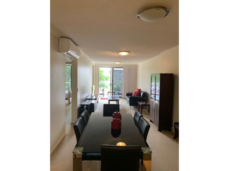 21 CYPRESS AVENUE, Surfers Paradise QLD 4217