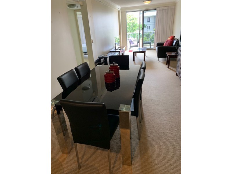 21 CYPRESS AVENUE, Surfers Paradise QLD 4217